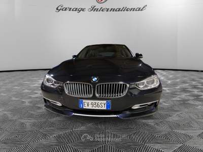 BMW Serie 3 320d 320d xDrive Luxury Touring Blu/Azzurro usata Brunico