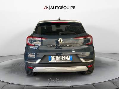 Renault Captur II 2019 1.6 E-Tech full hybrid Techno 145cv auto Blu/Azzurro usata Roma