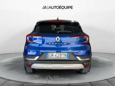 Renault Captur II 2019 1.0 tce Intens Gpl 100cv my21 Blu/Azzurro usata Roma