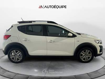 Dacia Sandero Stepway III 2021 Stepway 1.0 tce Comfort Eco-g 100cv Bianco usata Roma