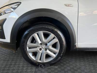 Dacia Sandero Stepway III 2021 Stepway 1.0 tce Comfort Eco-g 100cv Bianco usata Roma