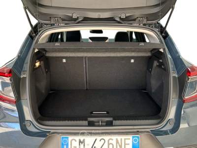 Renault Captur II 2019 1.0 tce Techno Gpl 100cv Blu/Azzurro usata Roma