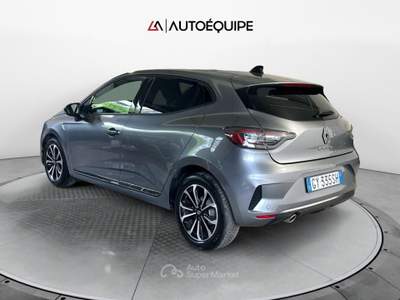 Renault Clio V 2023 1.0 tce Techno 90cv Grigio usata Roma