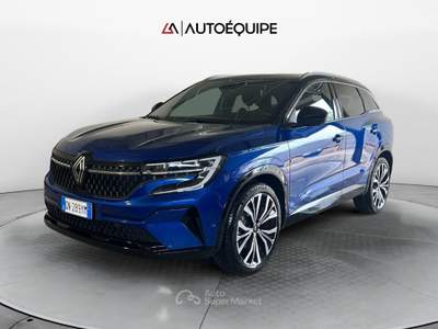 Renault Austral 2023 1.2 E-Tech full hybrid Iconic 200cv auto Blu/Azzurro usata Roma