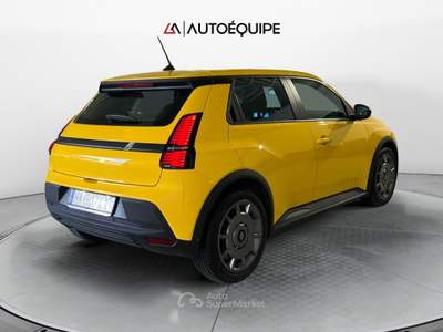 Renault 5 E-Tech Electric Renault 5 E-Tech Evolution urban range 120cv Giallo usata Roma