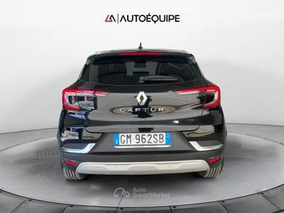 Renault Captur II 2019 1.6 E-Tech full hybrid Techno 145cv auto Nero usata Roma