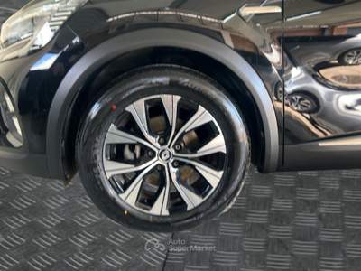 Renault Captur II 2019 1.6 E-Tech full hybrid Techno 145cv auto Nero usata Roma