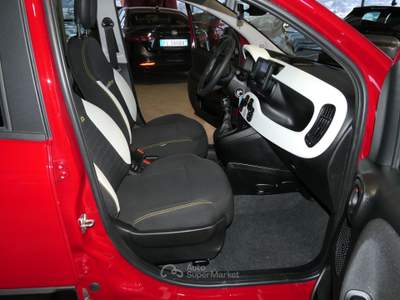 Fiat Panda 1.0 FireFly 70cv S&S Hybrid Pandina Rosso usata Brunico