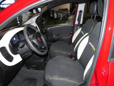 Fiat Panda 1.0 FireFly 70cv S&S Hybrid Pandina Rosso usata Brunico