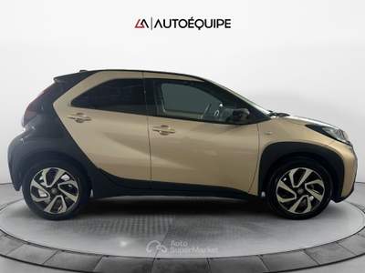 Toyota Aygo 1.0 Trend 72cv Beige usata Roma