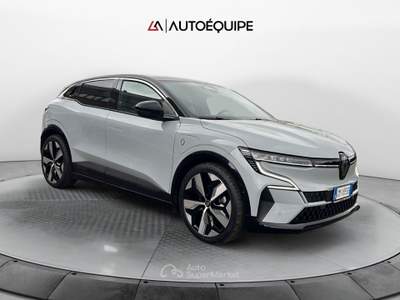 Renault Mégane Megane IV E-Tech Megane E-Tech Techno EV60 220cv AC22 Grigio usata Roma