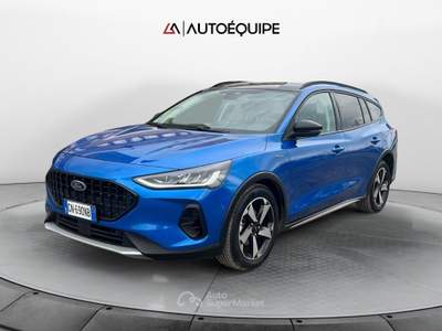 Ford Focus Active V 2022 SW Active SW 1.0t ecoboost h 155cv powershift Blu/Azzurro usata Roma