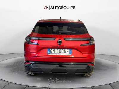 Renault Austral 2023 1.3 mild hybrid Techno Esprit Alpine 160cv auto Rosso usata Roma