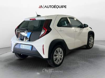 Toyota Aygo 1.0 Active 72cv s-cvt Bianco usata Roma