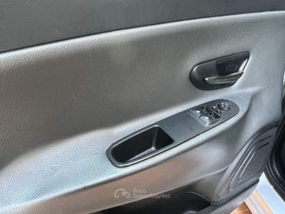 Lancia Ypsilon 95 CV 5 porte S&S Gold Grigio usata Angri