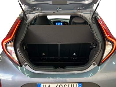 Toyota Aygo 1.0 Active 72cv s-cvt usata Roma