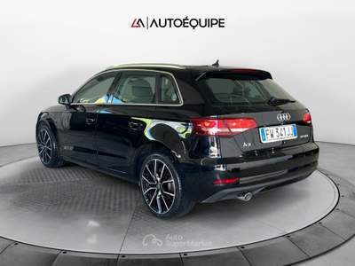 Audi A3 III 2016 Sportback Sportback 30 1.6 tdi Admired 116cv s-tronic Nero usata Roma