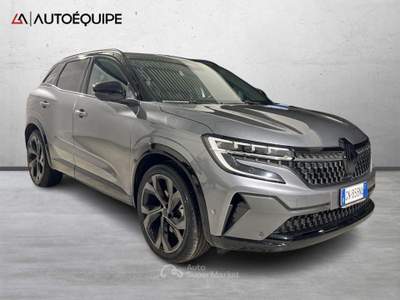 Renault Austral 2023 1.2 E-Tech full hybrid Iconic Esprit Alpine 200cv au Grigio usata Roma