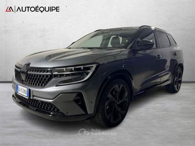 Renault Austral 2023 1.2 E-Tech full hybrid Iconic Esprit Alpine 200cv au Grigio usata Roma