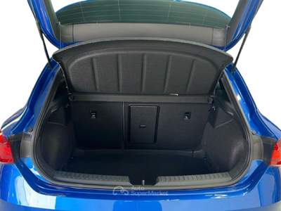 Seat Leon 1,5eTSIFR 5P85 D3UA7 MY 25 Blu/Azzurro usata Roma