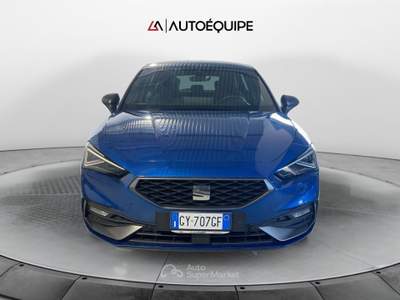 Seat Leon 1,5eTSIFR 5P85 D3UA7 MY 25 Blu/Azzurro usata Roma