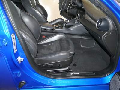 Alfa Romeo Giulia 2.0 Turbo AT8 280CV AWD Q4 Veloce TI Blu/Azzurro usata Brunico