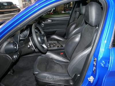Alfa Romeo Giulia 2.0 Turbo AT8 280CV AWD Q4 Veloce TI Blu/Azzurro usata Brunico