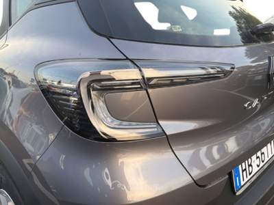 Renault Captur II 2024 1.0 eco-g Evolution 100cv Grigio usata Roma
