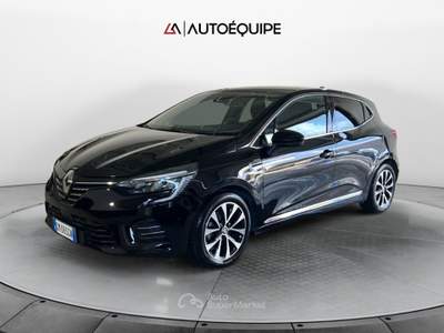 Renault Clio V 2019 1.6 E-Tech full hybrid Techno 145cv auto Nero usata Roma