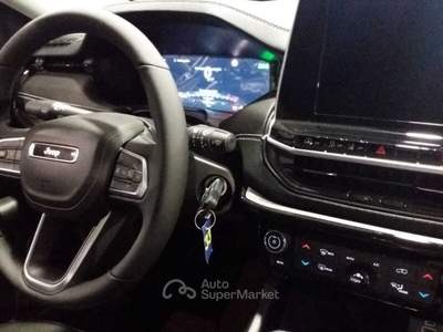 Jeep Compass Versione night Eagle Total black usata Rosolina