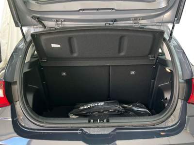 Hyundai i20 III 2023 1.0 t-gdi Connectline 100cv mt Grigio usata Roma