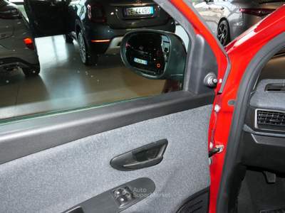 Lancia Ypsilon 1.0 FireFly 70cv Hybrid Silver Rosso usata Brunico