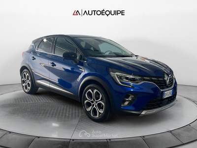Renault Captur II 2019 1.0 tce Intens Gpl 100cv my21 Blu/Azzurro usata Roma