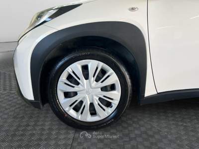 Toyota Aygo 1.0 Active 72cv s-cvt Bianco usata Roma