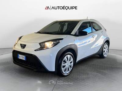 Toyota Aygo 1.0 Active 72cv s-cvt Bianco usata Roma