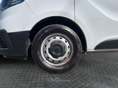 Renault Trafic IV 27 2022 T27 2.0 dci 150cv energy L1H1 Start my23 Bianco usata Roma
