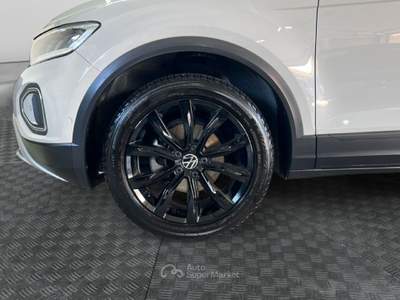 Volkswagen T-Roc 2022 1.0 tsi R-Line 110cv Beige usata Roma