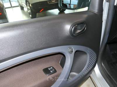 Smart ForTwo 90 0.9 T twinamic cabrio Perfect Argento usata Brunico