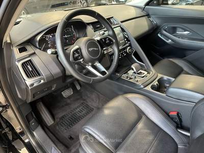 Jaguar E-Pace 2.0d i4 mhev SE awd 163cv auto-20"-Pelle-Camera 360 Rosso usata Paderno Dugnano