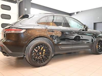 Porsche Macan NUOVA 2.0PDK 265CV PCM TET.LED21"SCAR.SED.GTS FULL Nero usata Brescia