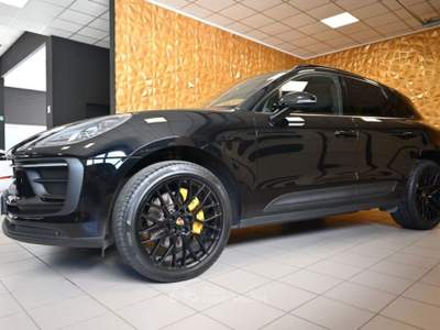 Porsche Macan NUOVA 2.0PDK 265CV PCM TET.LED21"SCAR.SED.GTS FULL Nero usata Brescia