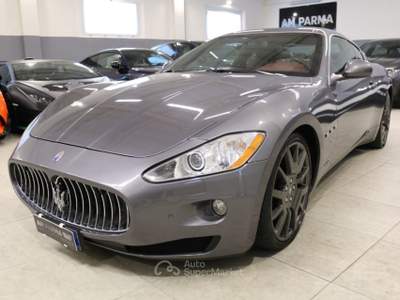 Maserati GranTurismo 4.7 V8 automatica S "" SERVICE MASERATI "" Grigio usata Parma