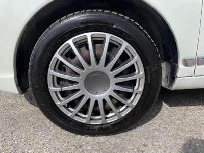 Lancia Ypsilon 75 CV Platino Bianco usata Assisi