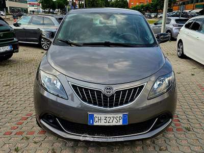 Lancia Ypsilon 5 porte S&S Hybrid Gold Grigio usata Perugia