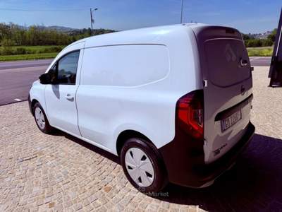 Nissan Townstar PELLE - LED - TELECAMERA - 3 POSTI - SENS PARK Bianco usata Castagnole delle Lanze