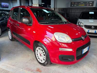 Fiat Panda Lounge Rosso usata Roma