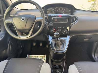 Lancia Ypsilon 16V 95 CV 5 porte S&S Platinum Bianco usata Cardito