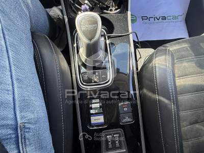 Mitsubishi Outlander MITSUBISHI Outlander 2.4 MIVEC 4WD PHEV Instyle Plus SDA Bianco usata Roma