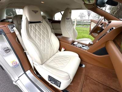 Bentley Continental GTC V8 4.0  / Tagliandi Bentley / Mulliner Grigio usata Roma