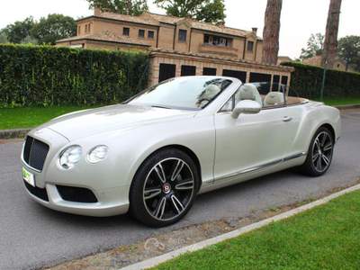 Bentley Continental GTC V8 4.0  / Tagliandi Bentley / Mulliner Grigio usata Roma
